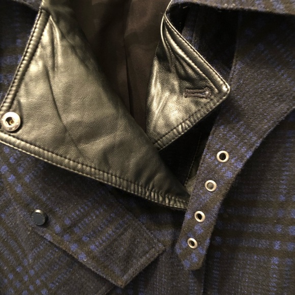 Navy/black plaid Size medium Jacket - Picture 3 of 10